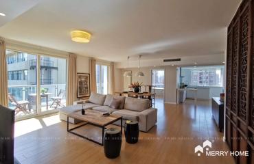 hengyuan spacious 4br in FFC line9/12
